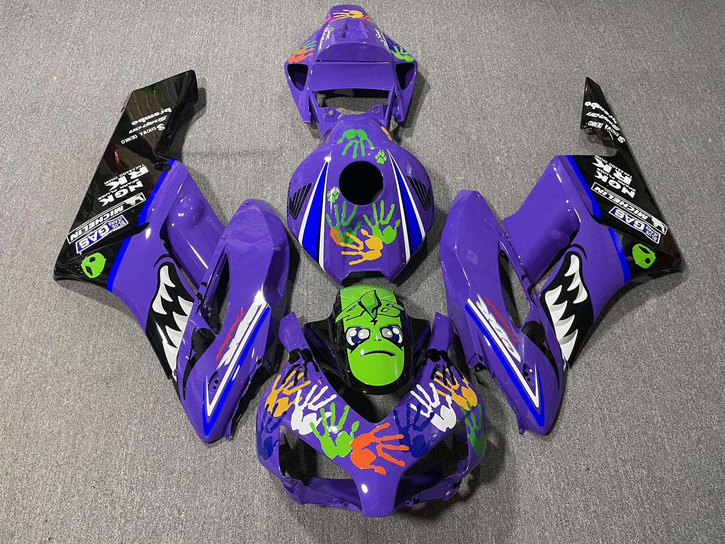 HONDA CBR1000RR FAIRING KIT 04 - 05