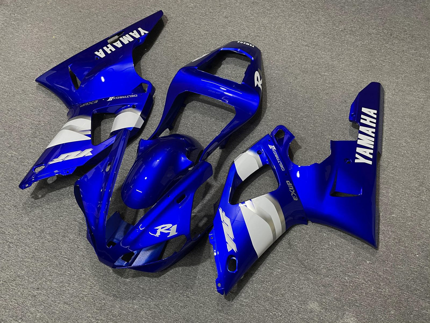 YAMAHA YZF R1 00-01 Fairing Kit - Blue & White Race