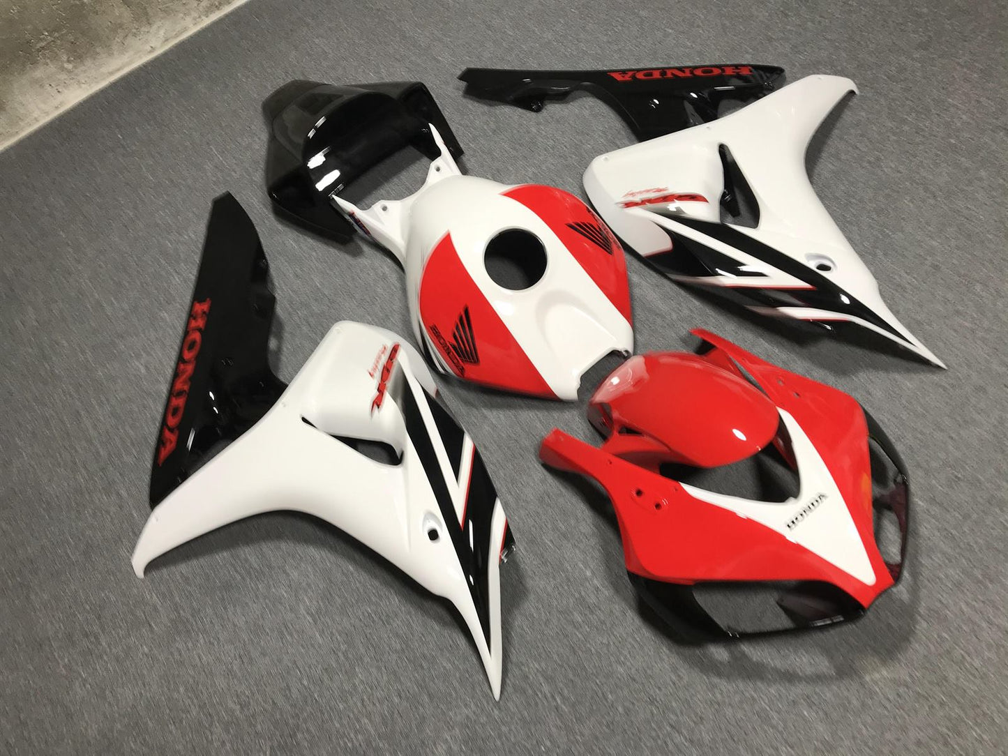 HONDA CBR1000RR 06-07 Fairing Kit - Red White & Black
