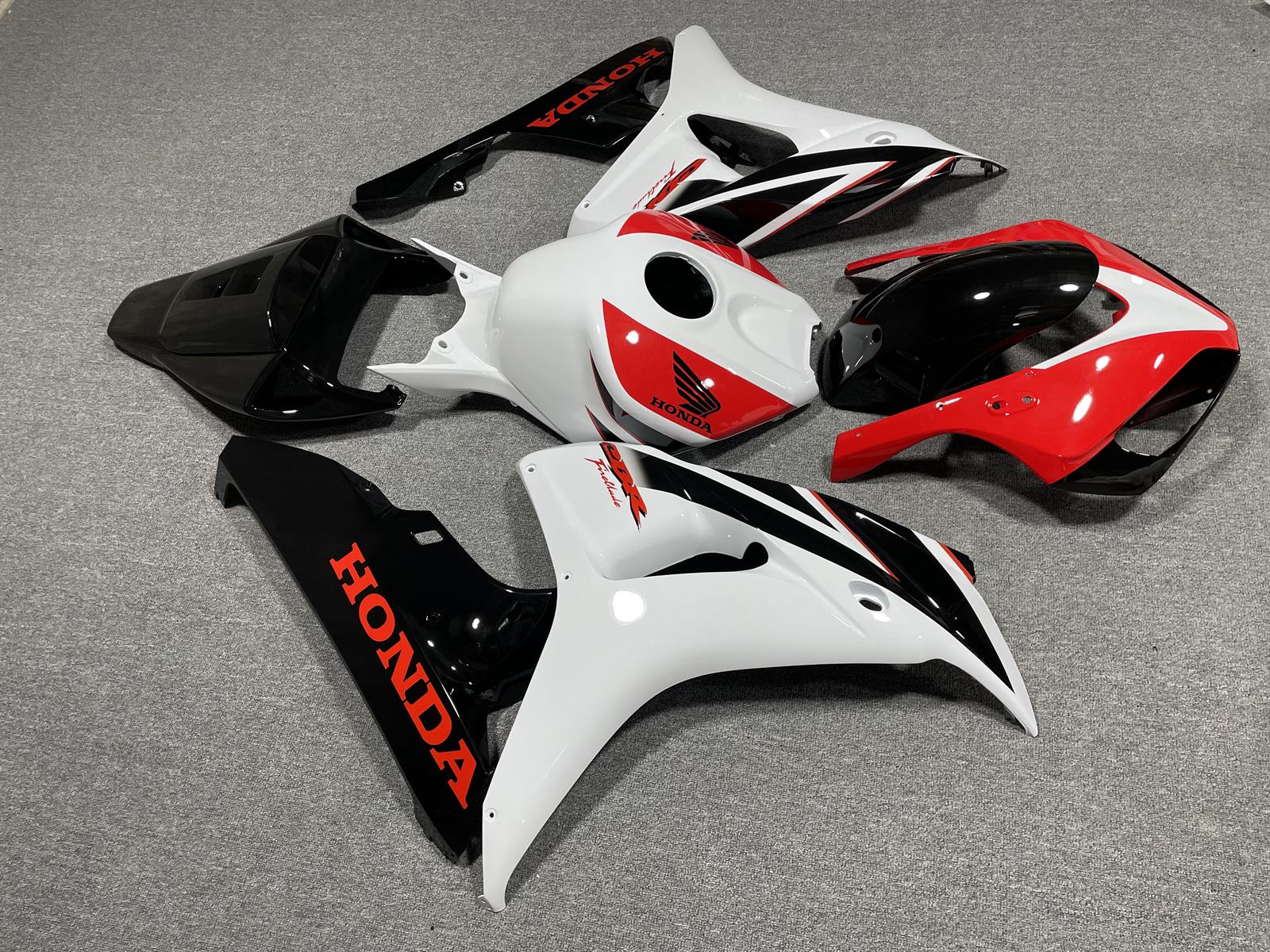 HONDA CBR1000RR 06-07 Fairing Kit - Red White & Black Race