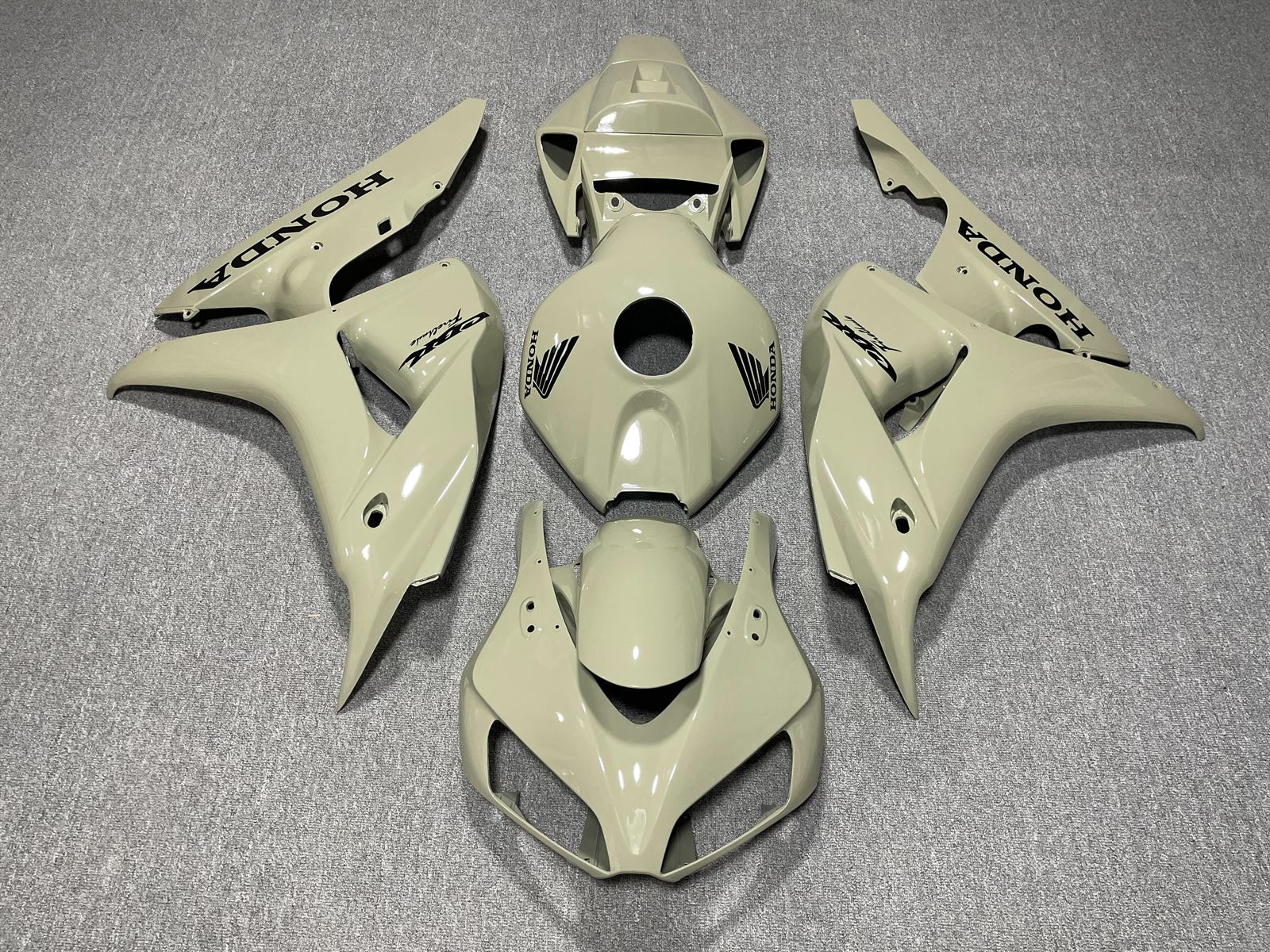 HONDA CBR1000RR 06-07 Fairing Kit - Bone Beige