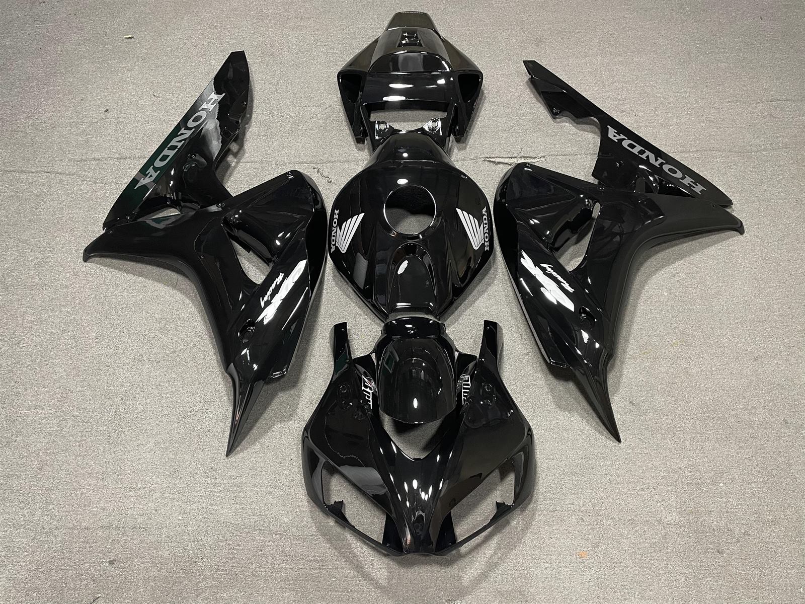 HONDA CBR1000RR 06-07 Fairing Kit - Gloss Black & Grey