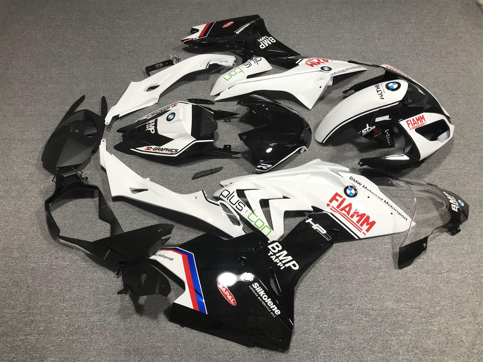 BMW S1000RR 2017-18 Fairing Kit - White & Black Sponsor Livery