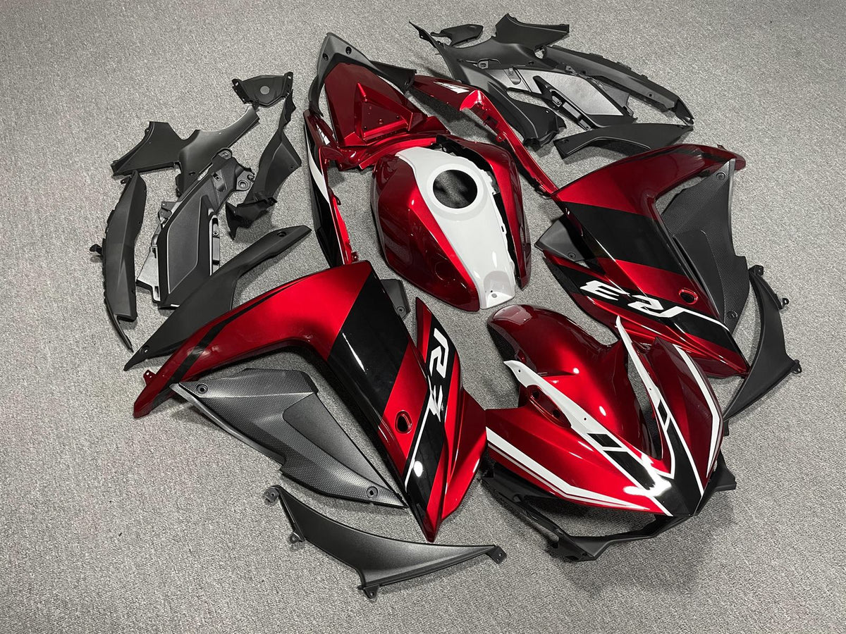 YAMAHA Y-R25 R3 14-18 Fairing Kit - Candy Red & Black
