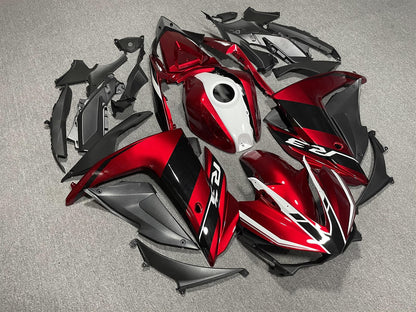 YAMAHA Y-R25 R3 14-18 Fairing Kit - Candy Red & Black
