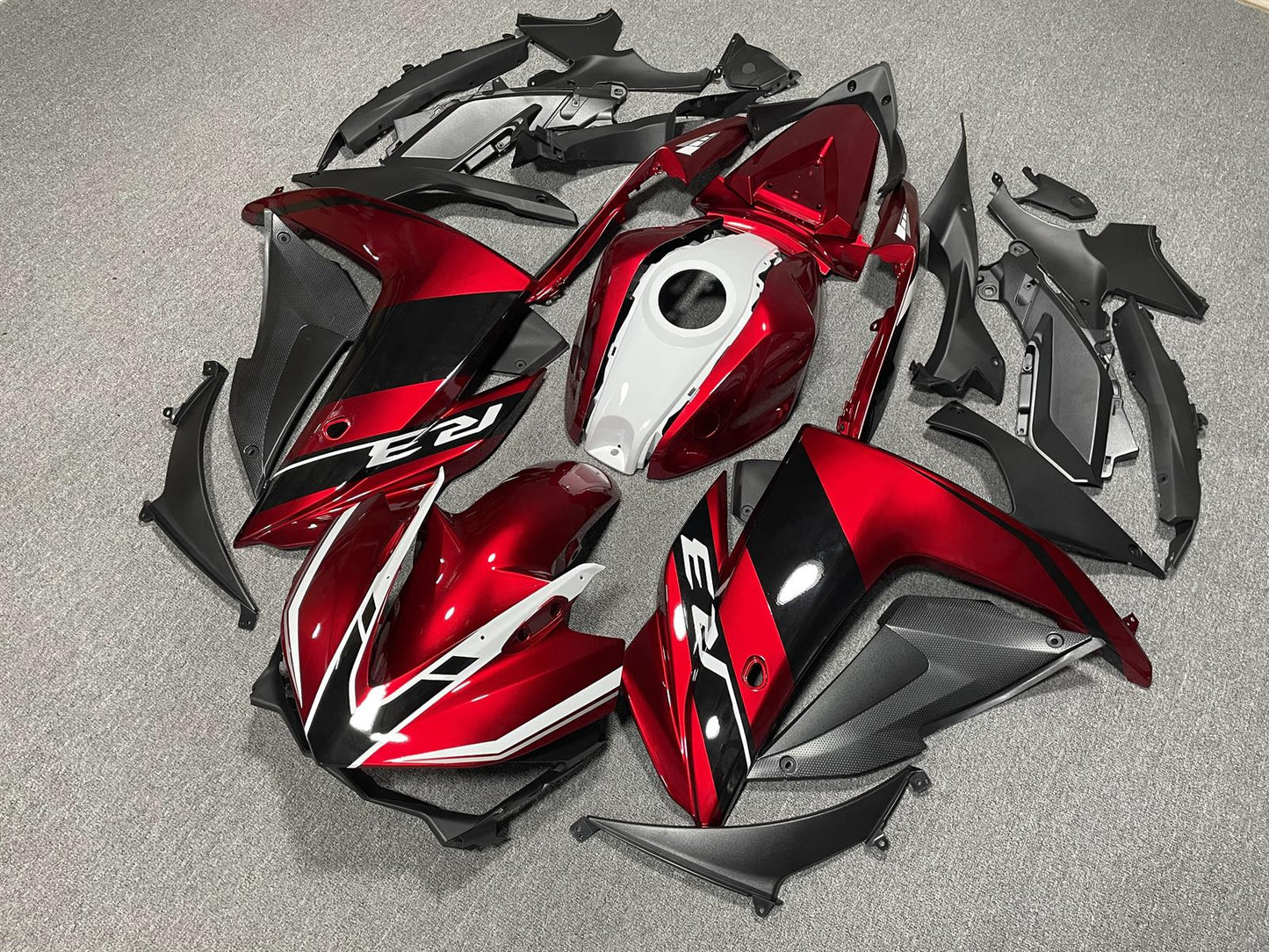 YAMAHA Y-R25 R3 14-18 Fairing Kit - Candy Red & Black