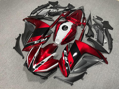 YAMAHA Y-R25 R3 14-18 Fairing Kit - Candy Red & Black