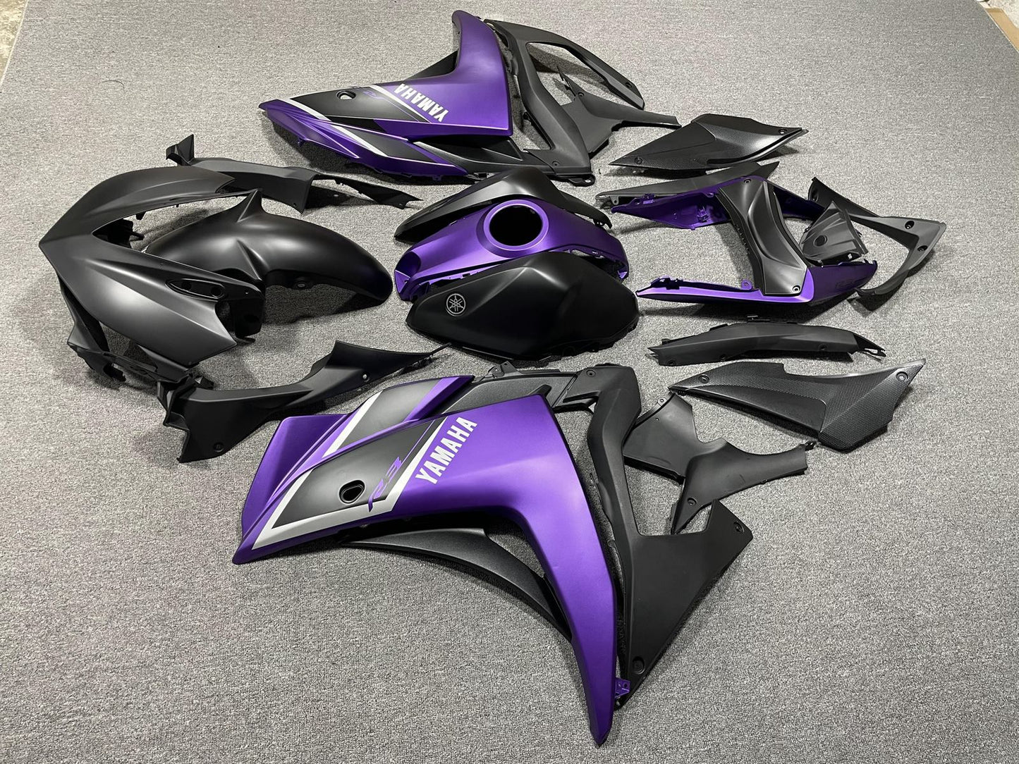 YAMAHA Y-R25 R3 14-18 Fairing Kit - Purple & Matte Black