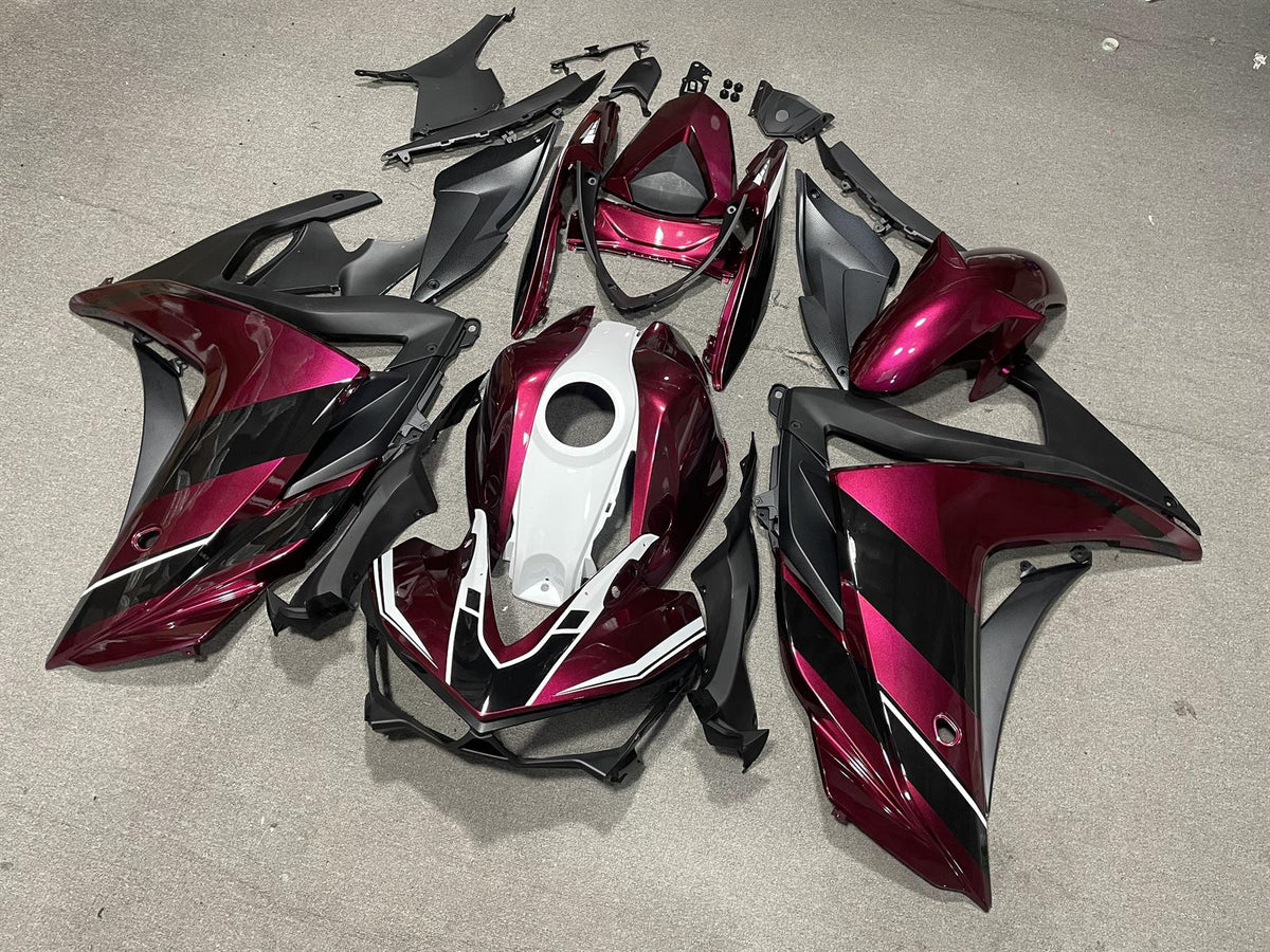 YAMAHA Y-R25 R3 14-18 Fairing Kit - Burgundy & Grey