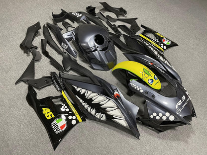 YAMAHA Y-R25 R3 19-21 Fairing Kit - Grey & Black Shark Race