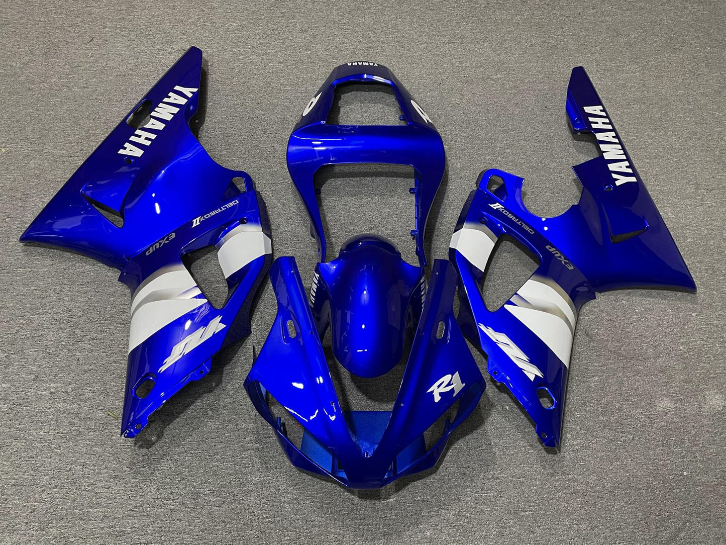 YAMAHA YZF R1 00-01 Fairing Kit - Blue & White Race