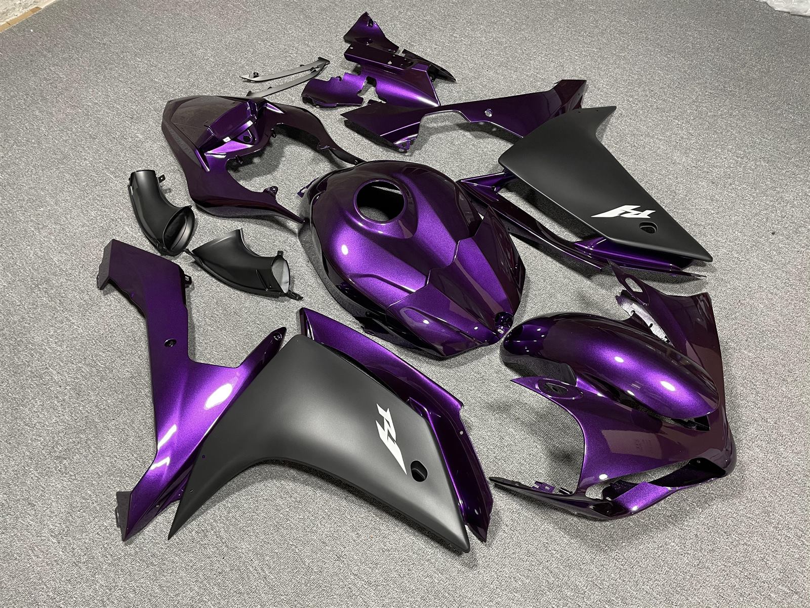 YAMAHA YZF R1 07-08 Fairing Kit - Purple & Matte Black