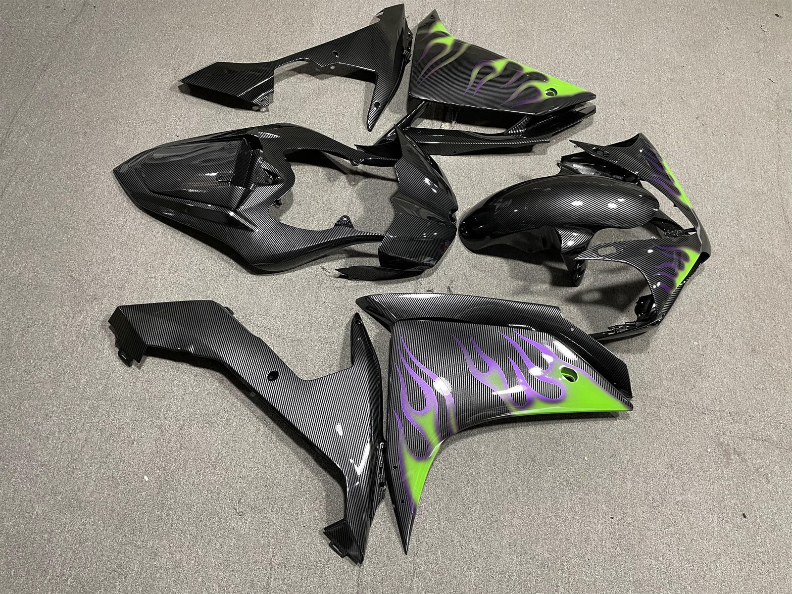 YAMAHA YZF R1 07-08 Fairing Kit - Black with Green & Purple Flames