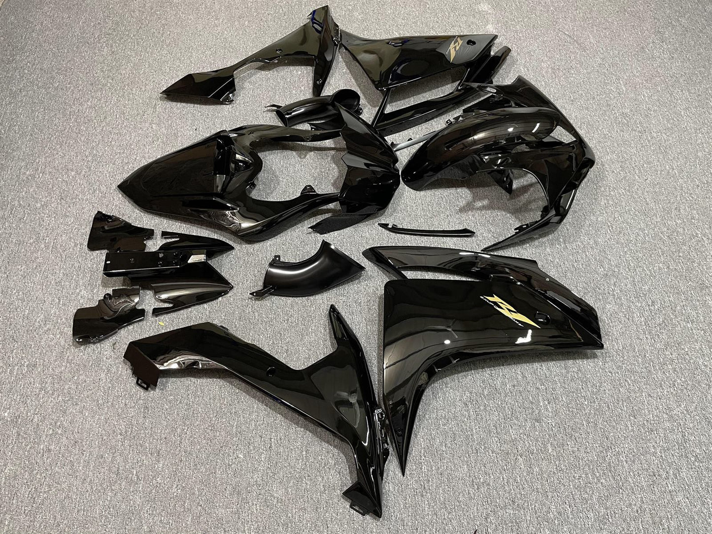 YAMAHA YZF R1 07-08 Fairing Kit - Gloss Black