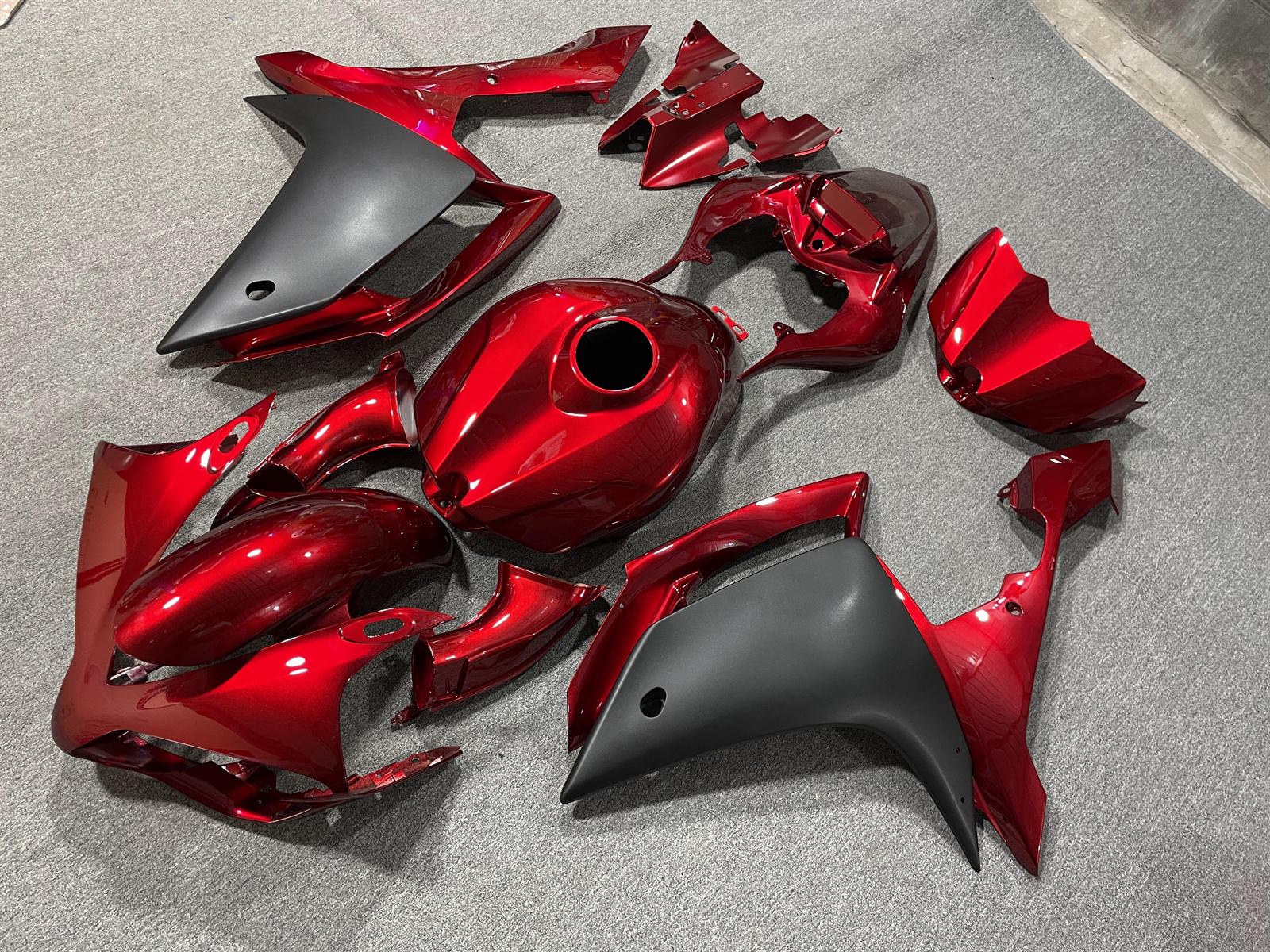 YAMAHA YZF R1 07-08 Fairing Kit - Candy Red & Matte Grey