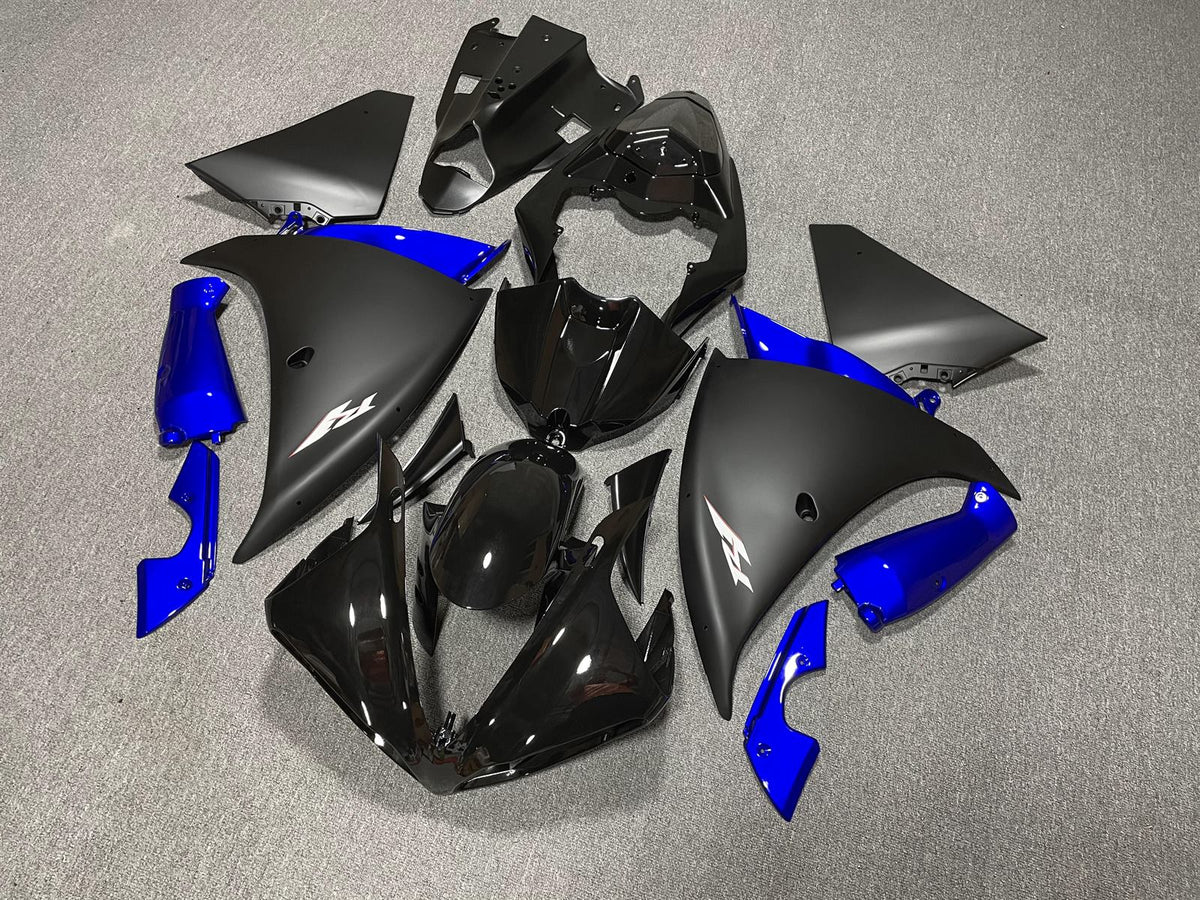 YAMAHA YZF R1 09-11 Fairing Kit - Black & Blue