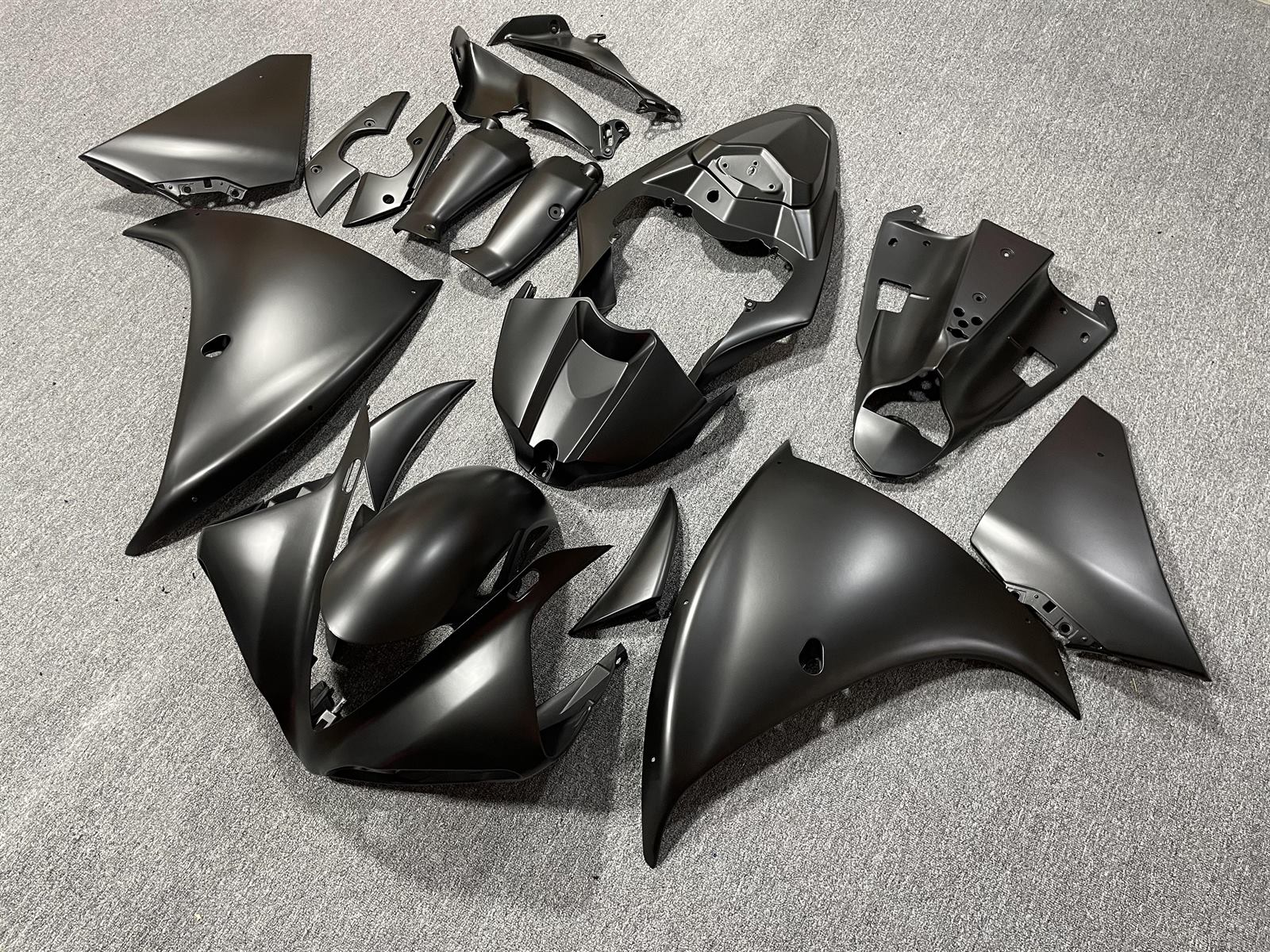 YAMAHA YZF R1 09-11 Fairing Kit - Matte Black