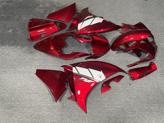 YAMAHA YZF R1 12-14 Fairing Kit - Candy Red & White