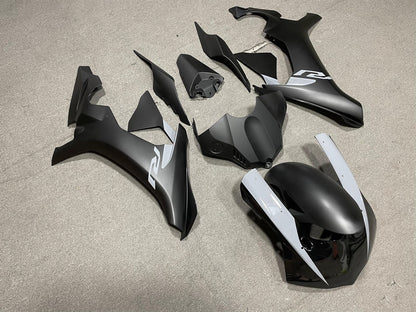 YAMAHA YZF R1 15-19 Fairing Kit - Matte Black & White
