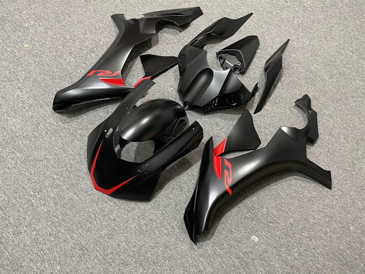 YAMAHA YZF R1 15-19 Fairing Kit - Gloss Black & Red Line