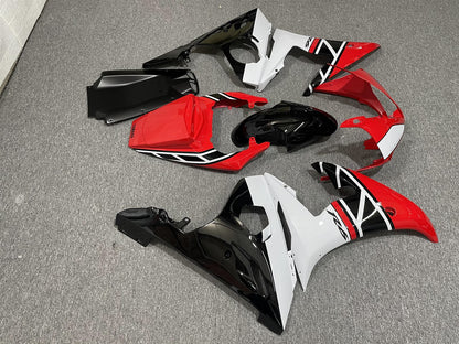 YAMAHA YZF R6 03-04 Fairing Kit - Red White & Black Race