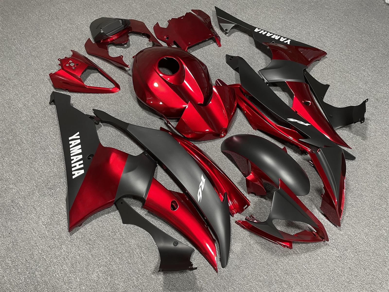 YAMAHA YZF R6 08-16 Fairing Kit - Candy Red & Matte Grey