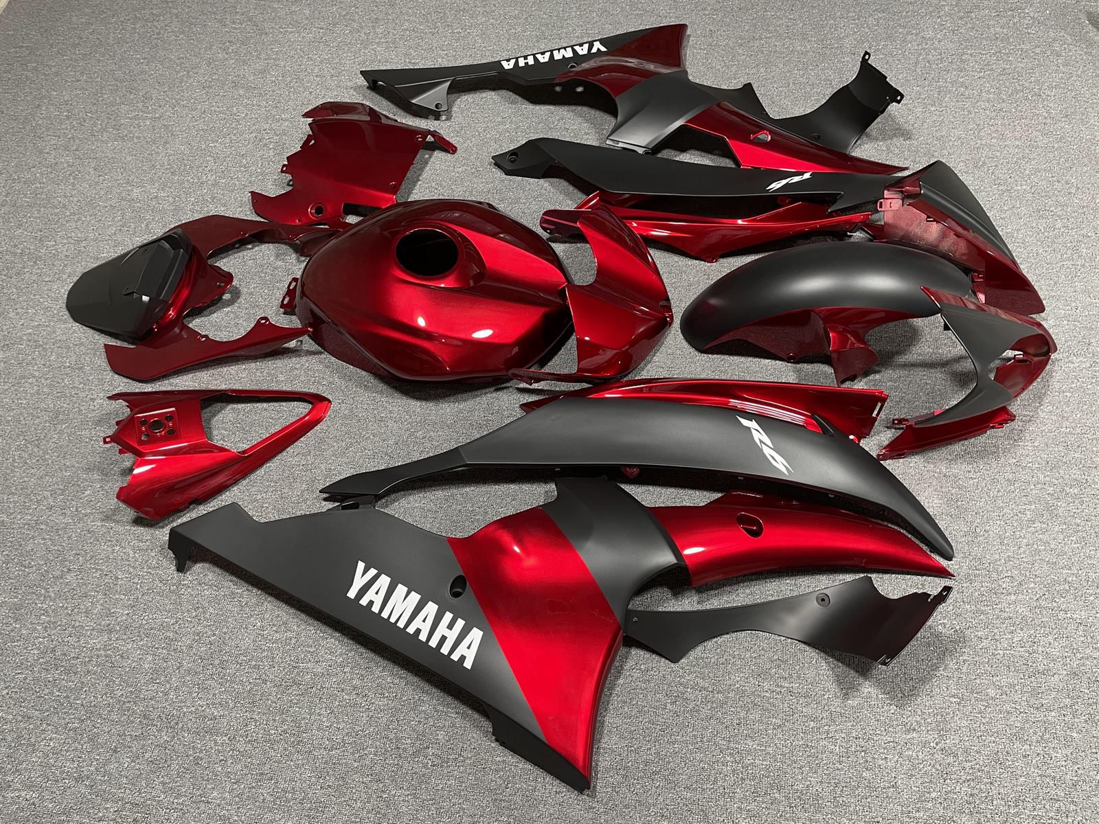 YAMAHA YZF R6 08-16 Fairing Kit - Candy Red & Matte Grey