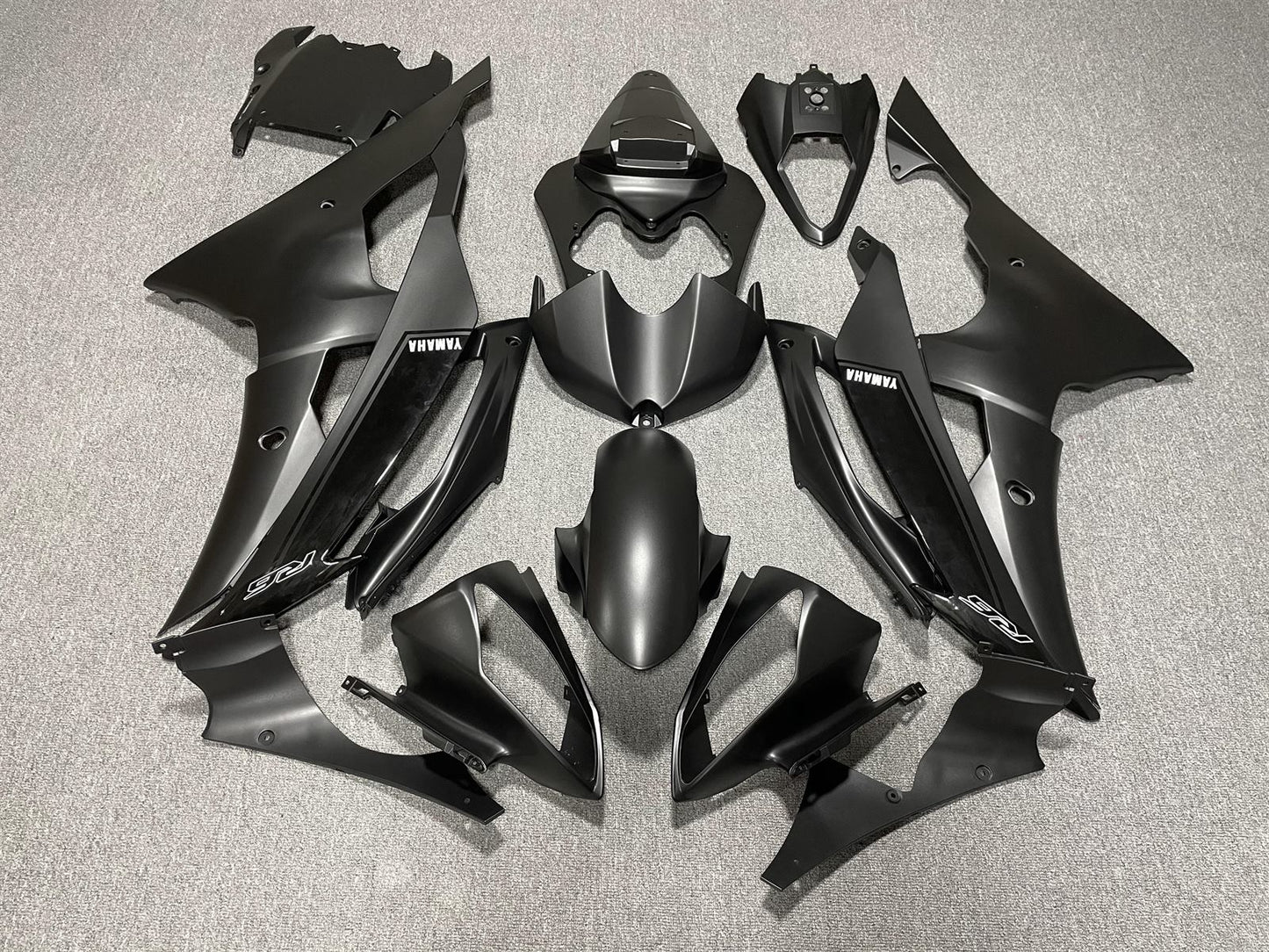 YAMAHA YZF R6 08-16 Fairing Kit - Matte Black