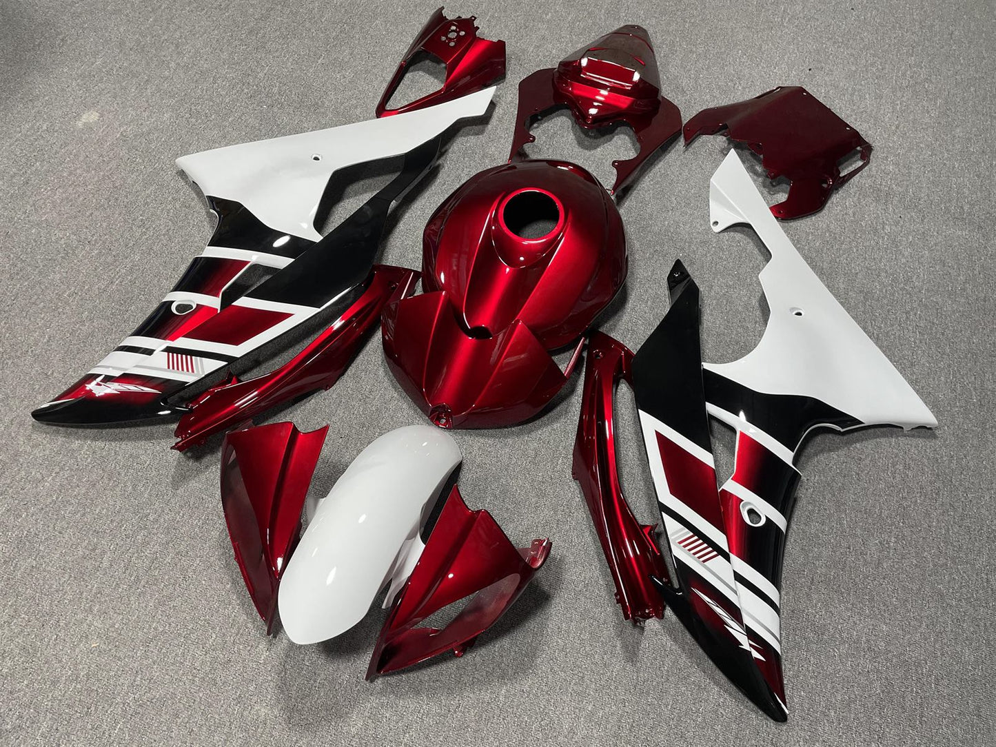 YAMAHA YZF R6 08-16 Fairing Kit - Candy Red White & Black