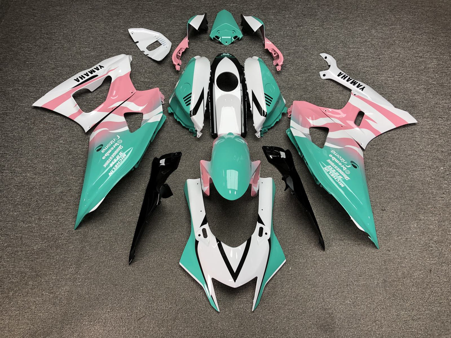 YAMAHA YZF R7 2021-2024 Fairing Kit - Mint & Pink