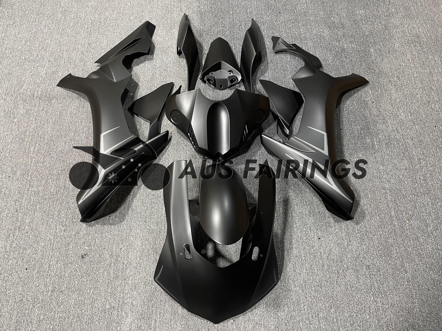 Yamaha R1 Fairing Kit 15 - 19