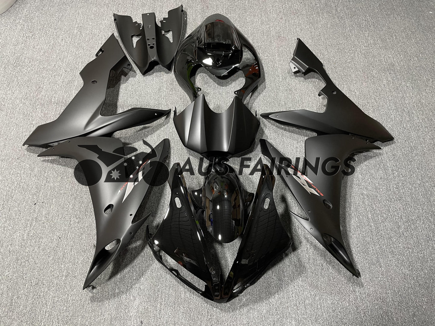 Yamaha R1 Fairing Kit 04 - 06